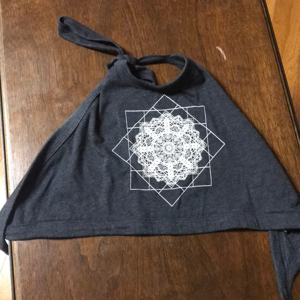 Crop top halter